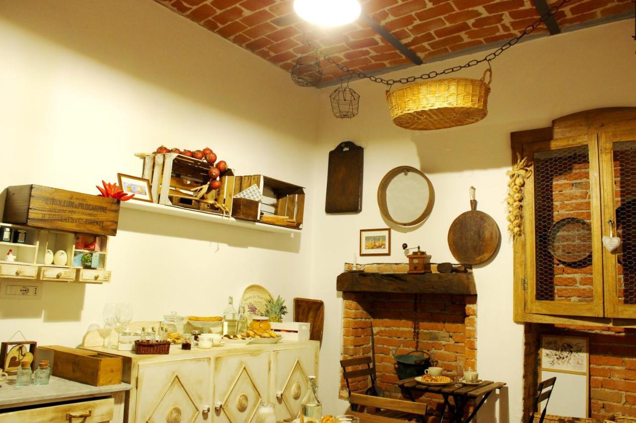 Bed & Tours Dimora Di Campagna Bed & Breakfast Castelnuovo Belbo Екстериор снимка